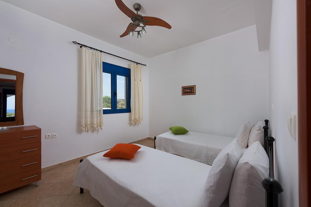Villa Deep Blue Lakhania Esterno foto